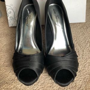 NEVER WORN! Lulu Townsend Black Satin Heels